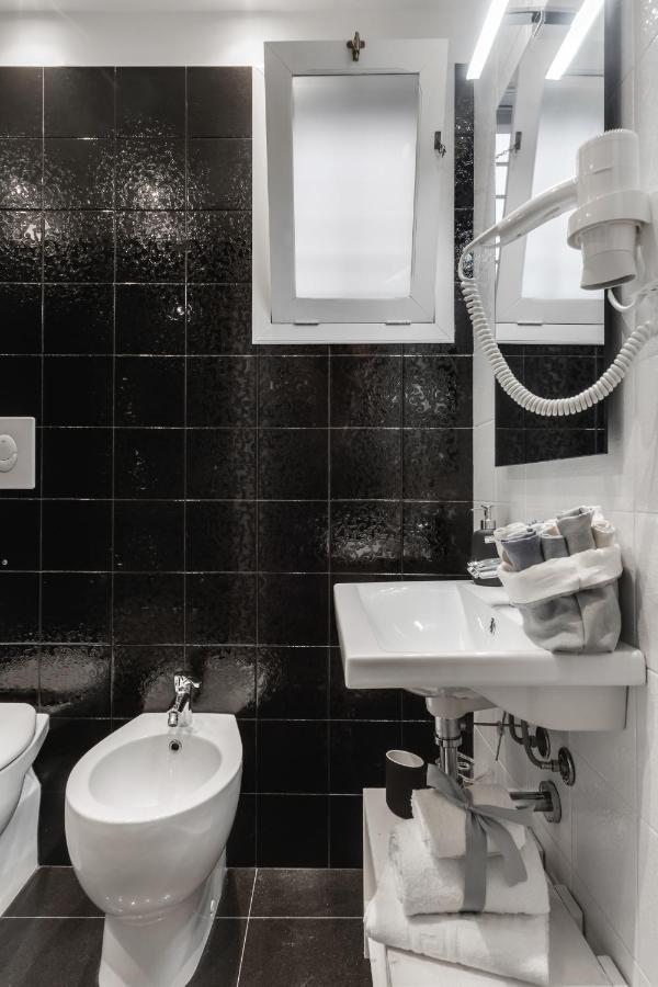 Dimora Elce Suites Elegance & Design ليتشي المظهر الخارجي الصورة